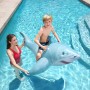 Bestway Schwimmtier Hai mit Kind im Pool, 178x98x53 cm, für Wasserspaß.