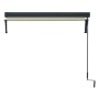MCW Vertikalmarkise 250x180cm in Creme-Beige, aufgerollt mit dunklem Gehäuse und Handkurbel für Sonnenschutz.