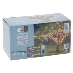 Verpackung einer Solar Lichterkette mit 240 LEDs für Innen und Außen, warmweißes Licht, Timer und Fernbedienung.