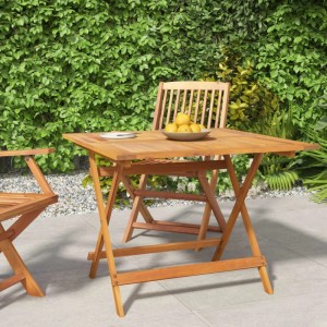 Quadratischer, klappbarer Gartentisch aus Akazienholz (90x90 cm) mit Sonnenschirmloch.