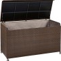 Geöffnete, braune Kissenbox Davenport XXL aus Polyrattan mit Rollen und Innenverkleidung.