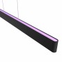 Moderne Philips Hue LED-Pendelleuchte Ensis in Schwarz mit farbiger Beleuchtung.