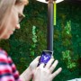 Lutec LED Solar Stehleuchte Poppy, anthrazit-grün, mit Bluetooth-Verbindung und warmweisem Licht.