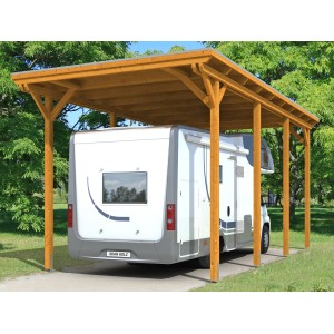 Skan Holz Carport Emsland Caravan, Eiche hell, mit Wohnwagen. Einzelcarport aus Holz.