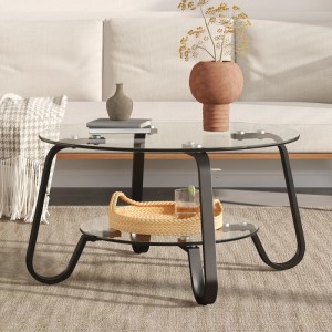 Runder schwarzer Couchtisch mit zwei Glasplatten und Metallrahmen. Modernes Wohnzimmerdesign mit praktischer Ablage.