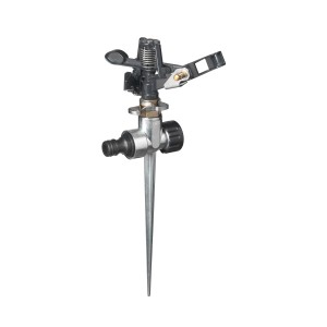 LUX Impulssektorenregner Classic mit Erdspieß für bis zu 550 m² Beregnungsfläche.