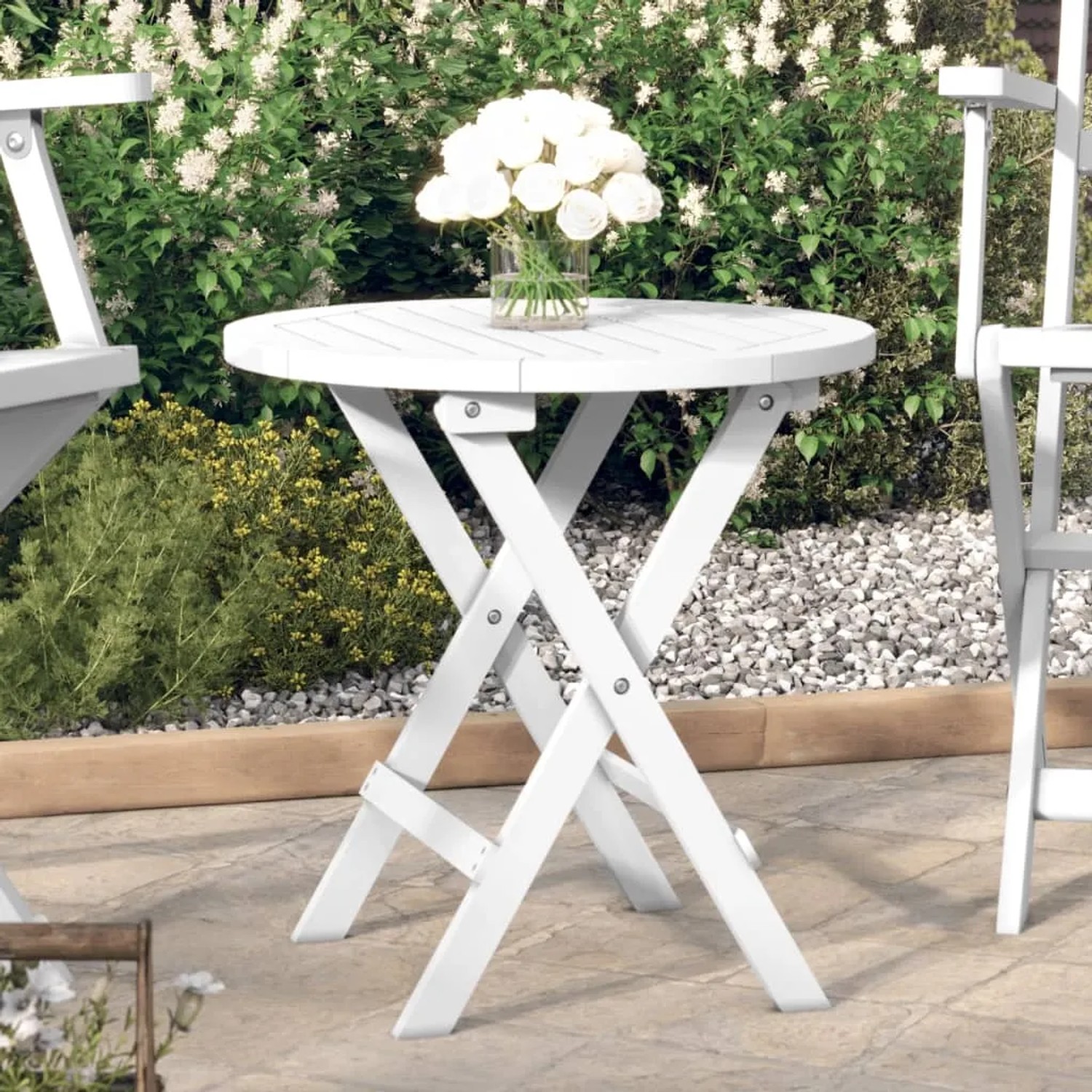 Weißer, klappbarer Gartentisch aus Akazienholz, Ø 46 cm. Ideal für Balkon und Terrasse.