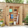 Offener Outsunny Gartenschrank aus Tannenholz mit Werkzeugen und Gartenzubehör.
