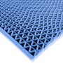 Hellblaue KARAT Hygienematte 120x50 cm für Barfußzonen, UV-beständig und mit Wellenstruktur.