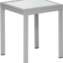 Quadratischer, silberner Balkontisch mit Glasplatte, ausziehbar auf 130 cm.