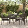 5-teiliges Garten Esszimmer Set aus braunem Rattan mit Tisch und 4 Stühlen mit Kissen.