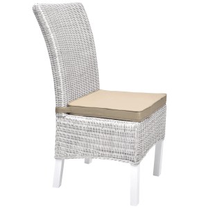 Beautissu Loft SK Stuhlkissen 4er Set, 45x40cm, Natur, auf weißem Stuhl.