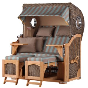 Grauer Teak Strandkorb Ammersee Komplettset mit Bullauge, ausziehbaren Fußstützen und Bistrotischen.