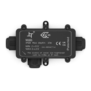 Schwarze hb-digital Abzweigdose IP68, 3 Wege, für wasserdichte Elektroinstallationen. Robustes PC-Gehäuse.