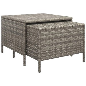 Graues vidaXL Gartenmöbel-Set aus Polyrattan, bestehend aus zwei Hockern/Tischen.
