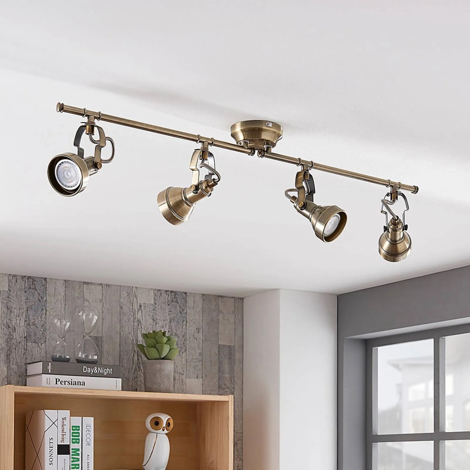 Retro Deckenlampe Perseas in Bronze, 4-flammig. Vintage Wohnzimmerleuchte aus Metall.