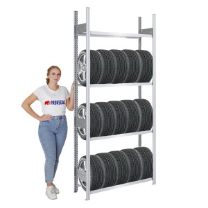 Verzinktes PROREGAL Reifenregal Tire Pro mit 4 Ebenen für bis zu 20 Reifen, neben einer Frau.