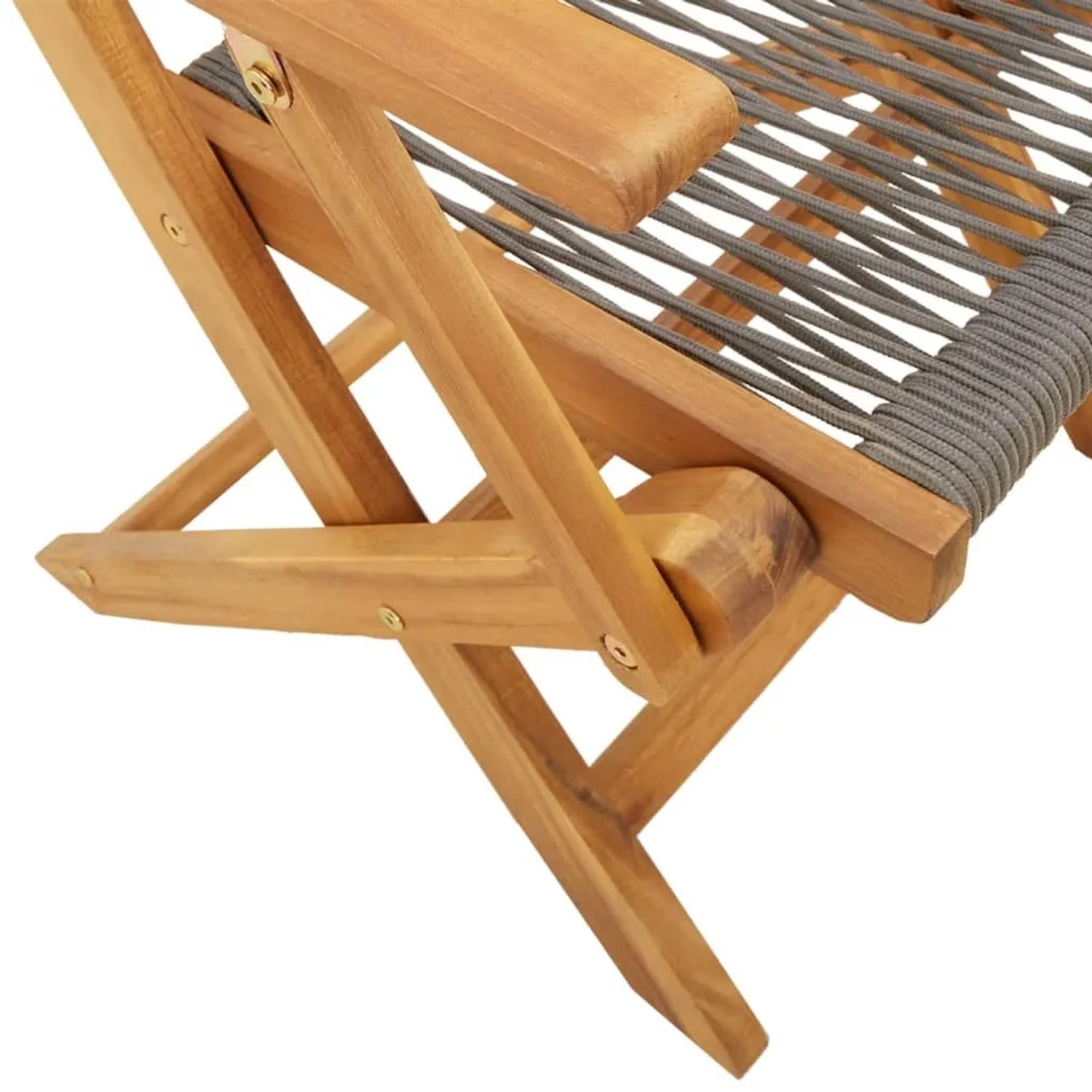 Detailansicht des vidaXL Bistro-Sets: Holzstuhl mit grauer Polypropylen-Bespannung, Gartenmöbel.