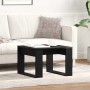 Schwarzer Couchtisch in Eichen-Optik, quadratisch, aus Holzwerkstoff, im Wohnzimmer.