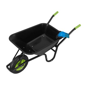 Schwarze Juskys Schubkarre Garden 100L mit grünen Griffen und blauen Gartenhandschuhen.