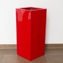 Hochglanz-roter Fiberglas Pflanzkübel Säule, 30x30x68cm, für Innen- und Außenbereich.