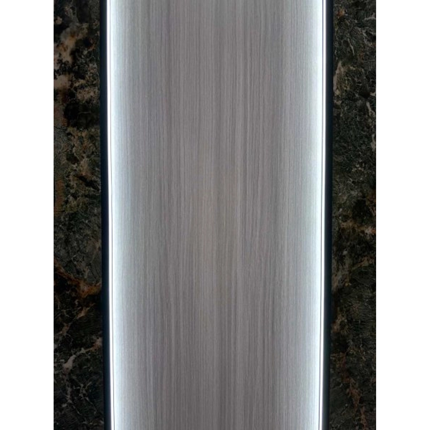 Colortree Wandpaneel hellgrau, Maserung, wasserdicht, ca. 260x122cm.