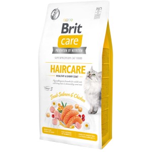 Brit Care Katzenfutter Adult Haircare mit Lachs & Huhn, 7kg Packung für glänzendes Fell.