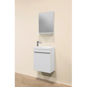 Sanotechnik Badmöbel-Set Nora, 48 cm, Weiß: Waschbeckenunterschrank, Waschbecken und Spiegel mit Ablage.