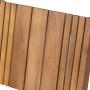 Detailansicht der Rückenlehne des Siena Garden Klappsessels Falun aus Akazienholz.