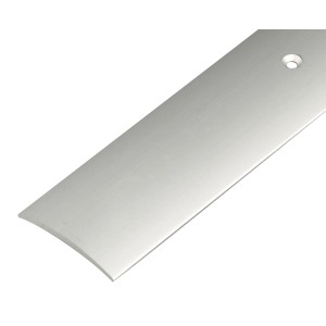 Silbernes Bodenausgleichsprofil aus Aluminium, 1 mm stark, 40 mm breit und 2000 mm lang.