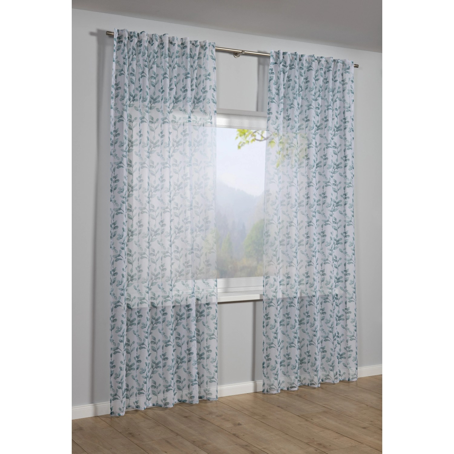 Grüne Sehlbach Scheibengardine mit Blätterranken, 135x245 cm, blickdicht und lichtdurchlässig.