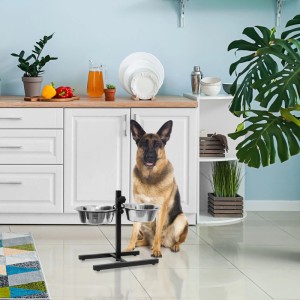 Relaxdays Futterstation Hund Edelstahl Höhenverstellbar Rutschfest 2 x 1,55 l 42 cm x 46 cm x 27 cm 1,4 kg