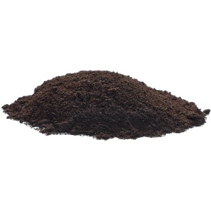Nahaufnahme von OBI Bio Blumenerde (torffrei) als Haufen. Universalerde für Garten, Balkon und Zimmerpflanzen.