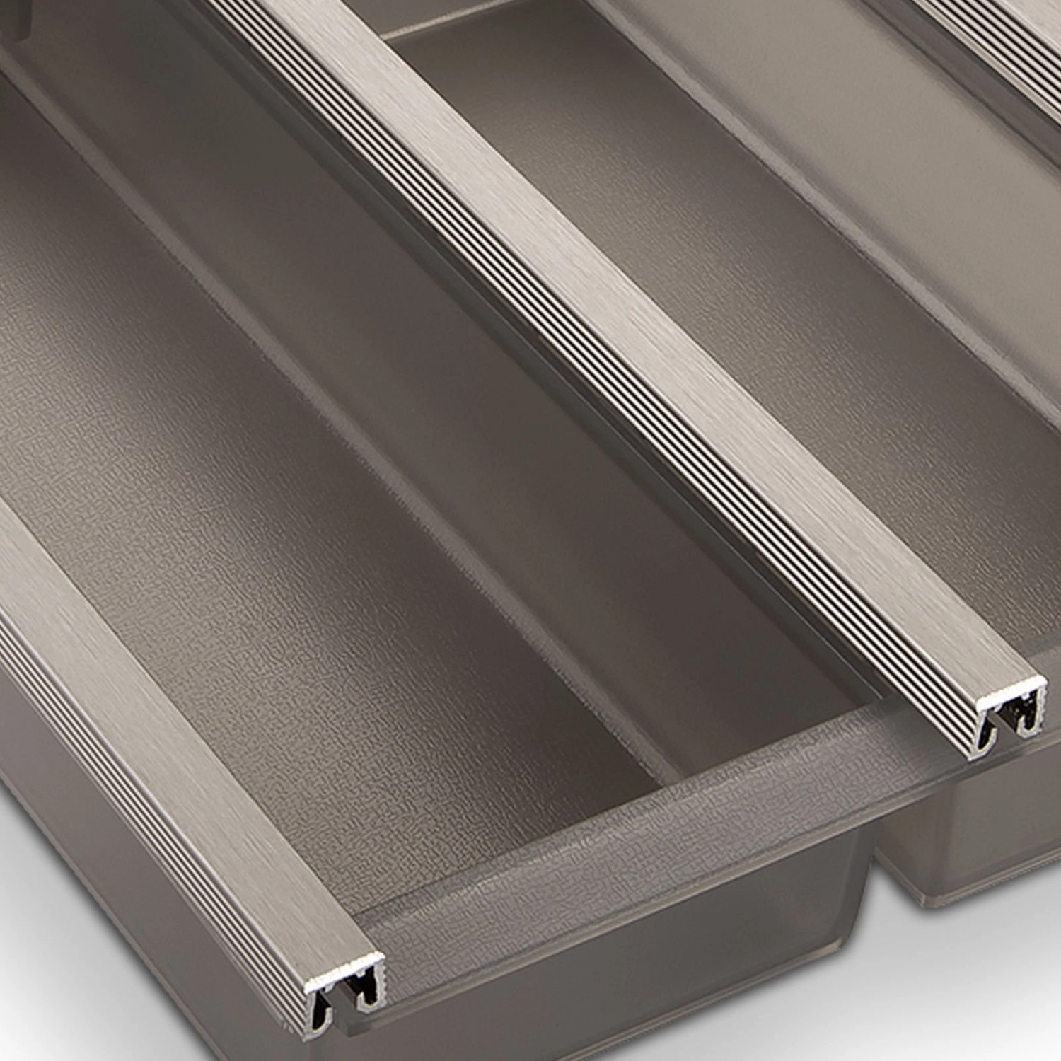 SOTECH Cuisio Besteckeinsatz 800 mm Höhe 55 mm Transluzent Graphitgrau mit Messerblock_3