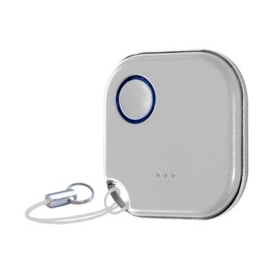 Weißer Shelly Button Blu für Hausautomation mit Knopf und Schlüsselband.