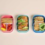 Mepal Campus Lunchset, 3-teilig, mit Brotdosen, Trinkflasche und Obstbox, gefüllt mit Snacks.