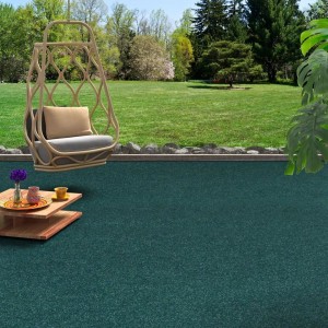 Petrolfarbener Kunstrasen Rasenteppich Kingston 200x250 cm von Snapstyle mit Noppen.