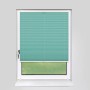 Türkisfarbenes Plissee Basic 90x210 cm, blickdicht, ohne Bohren am Fenster.