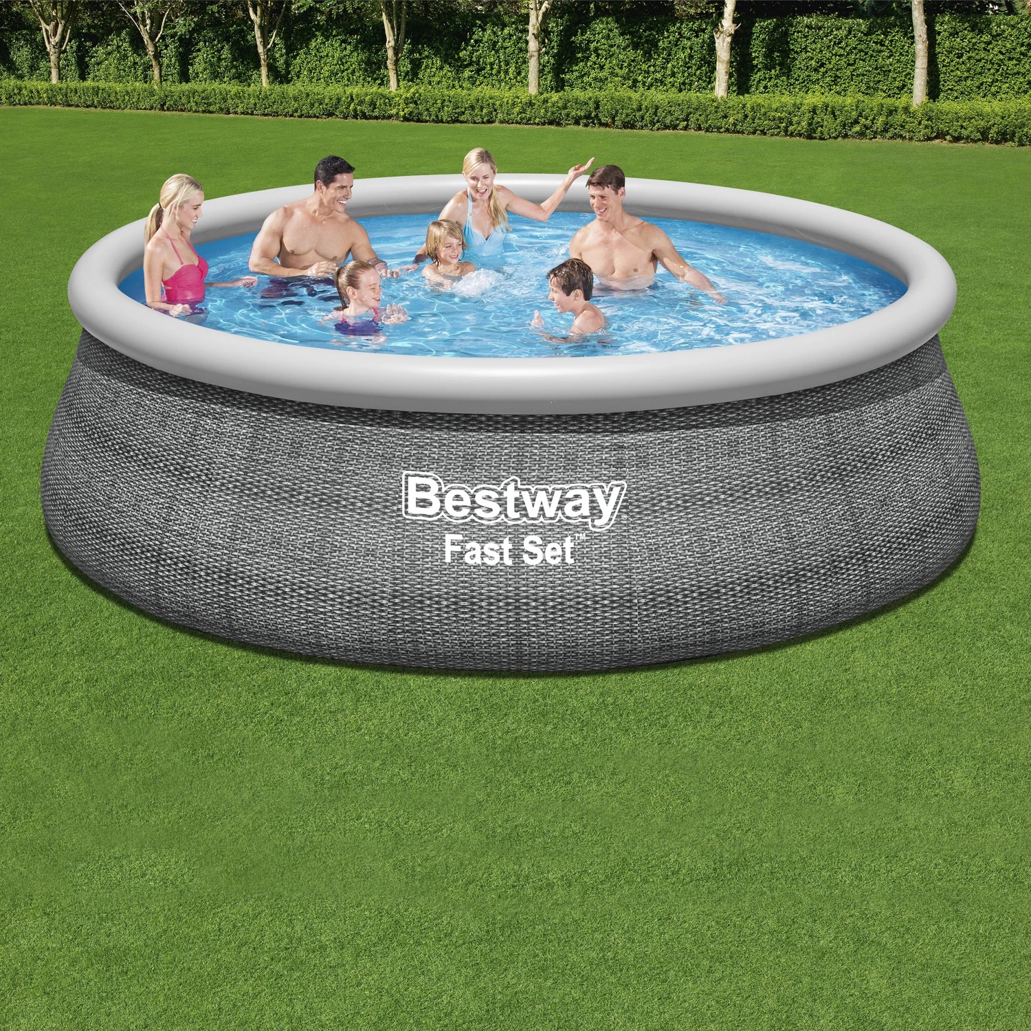 Bestway Fast Set Pool Ø 457 cm mit Familie im Garten. Quick-Up Pool in Schiefergrau.