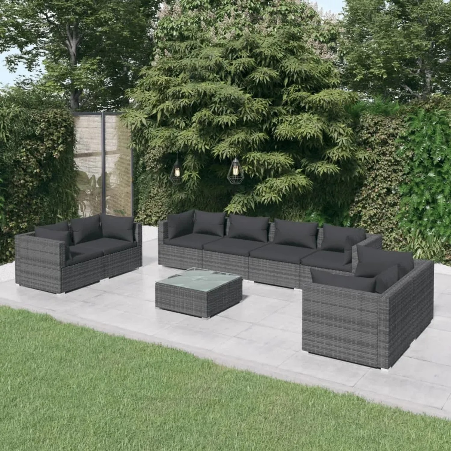 Graues 9-tlg. vidaXL Garten Lounge Set mit anthrazitfarbenen Kissen und Tisch auf einer Terrasse.
