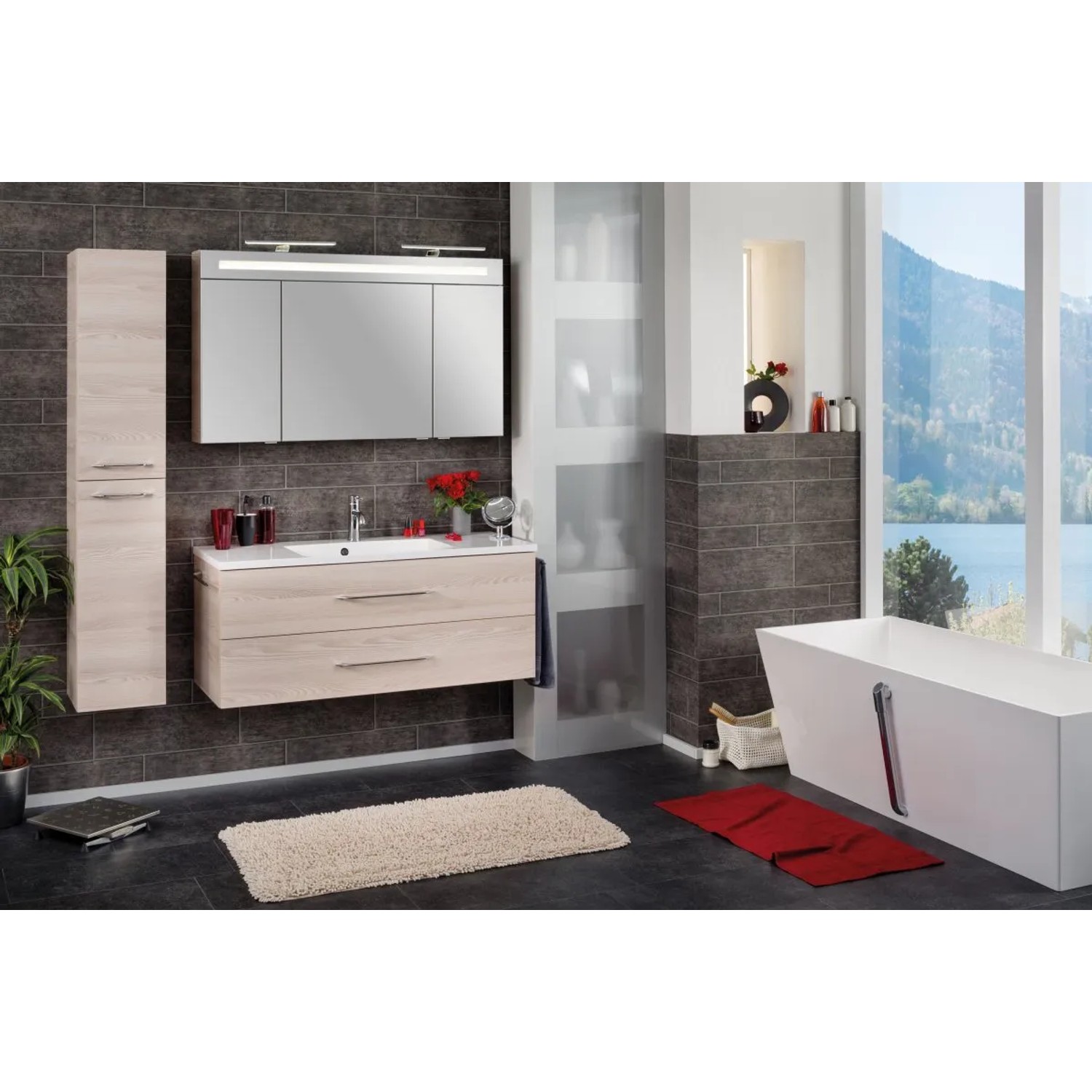 Fackelmann Bad-Hochschrank B.Clever Alaska Esche, 30 cm breit, im Badezimmer-Set.