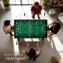 Multifunktionaler Spieltisch Sirgamealot mit Tischfußball-Aufsatz und vier Personen beim Spielen.