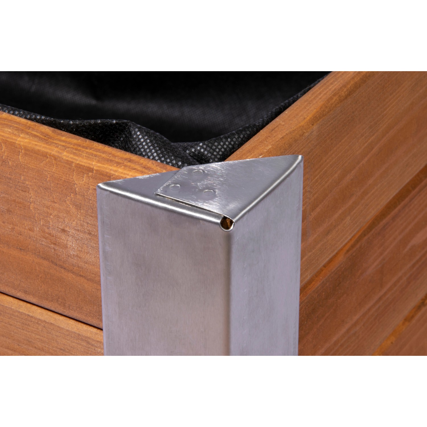 Detailansicht Metallecke und Rolle des braunen Dobar Hochbeets Rollfi aus Holz.