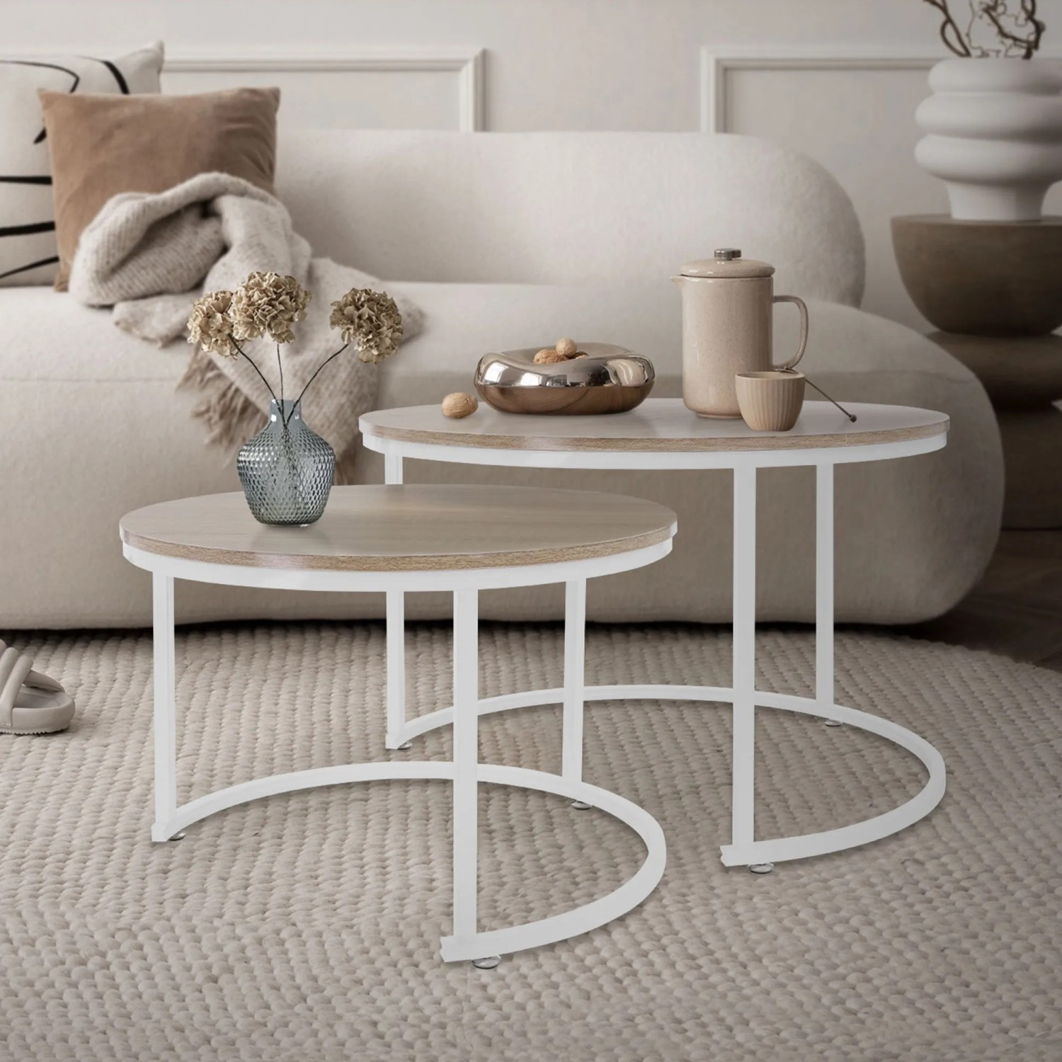 ML-Design Couchtisch 2er Set Sonoma-Eiche: Runde Wohnzimmertische mit weißem Metallgestell.