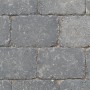 Diephaus Pflasterstein Collo Basalt, 14x14x7 cm, Nahaufnahme der Oberfläche mit gebrochenen Kanten.