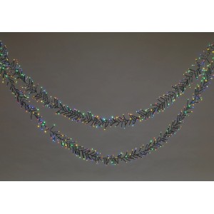 LED-Clusterlichterkette mit bunten Lichtern und schwarzem Kabel für Innen- und Außenbereiche.