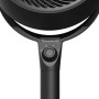 Detailaufnahme: Schwarzer Vornado Standventilator 683 mit Drehregler zur Geschwindigkeitsregulierung.