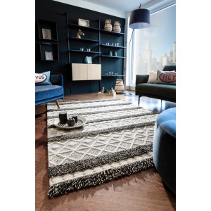Andiamo Teppich Finn, 190x130 cm, Creme, handgewebter Wollteppich mit Muster im Wohnzimmer.