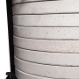 Detailaufnahme: Aduro 9.3 Kaminofen, Stahl schwarz, mit Speichersteinen.