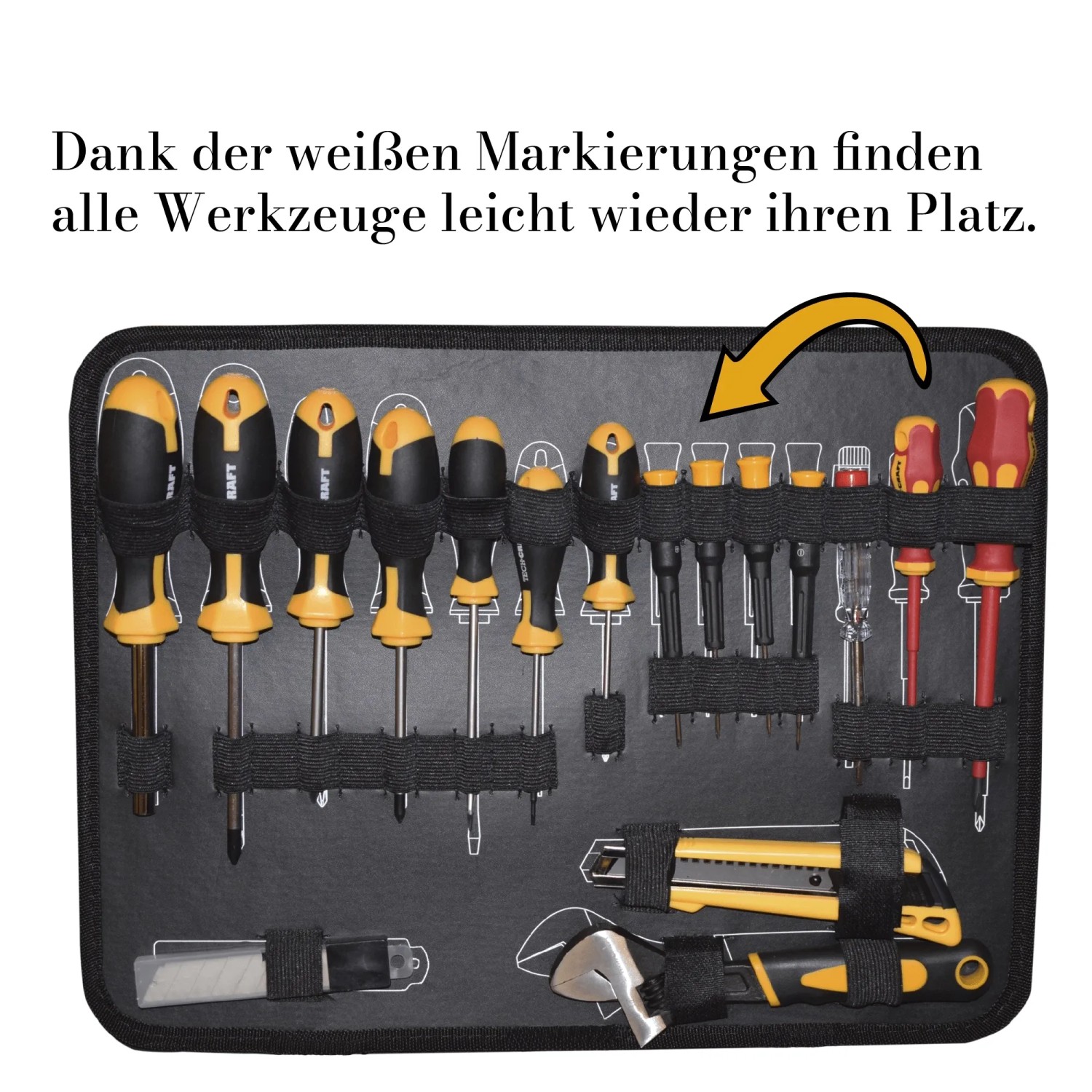TECH-CRAFT Werkzeugkoffer: Werkzeug-Set mit Schraubendrehern, Hammer und Messern im Koffer.